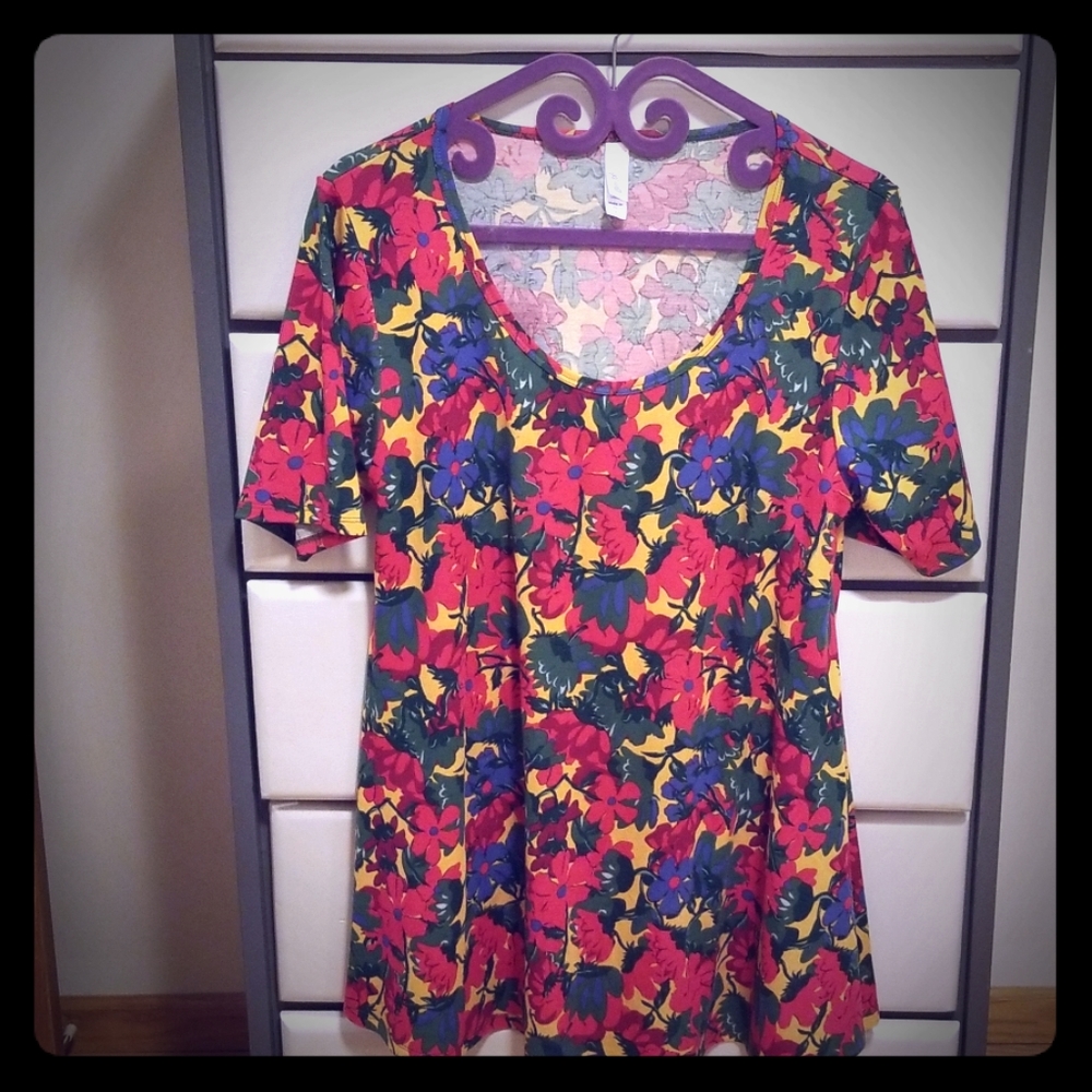 Lularoe perfect tunic